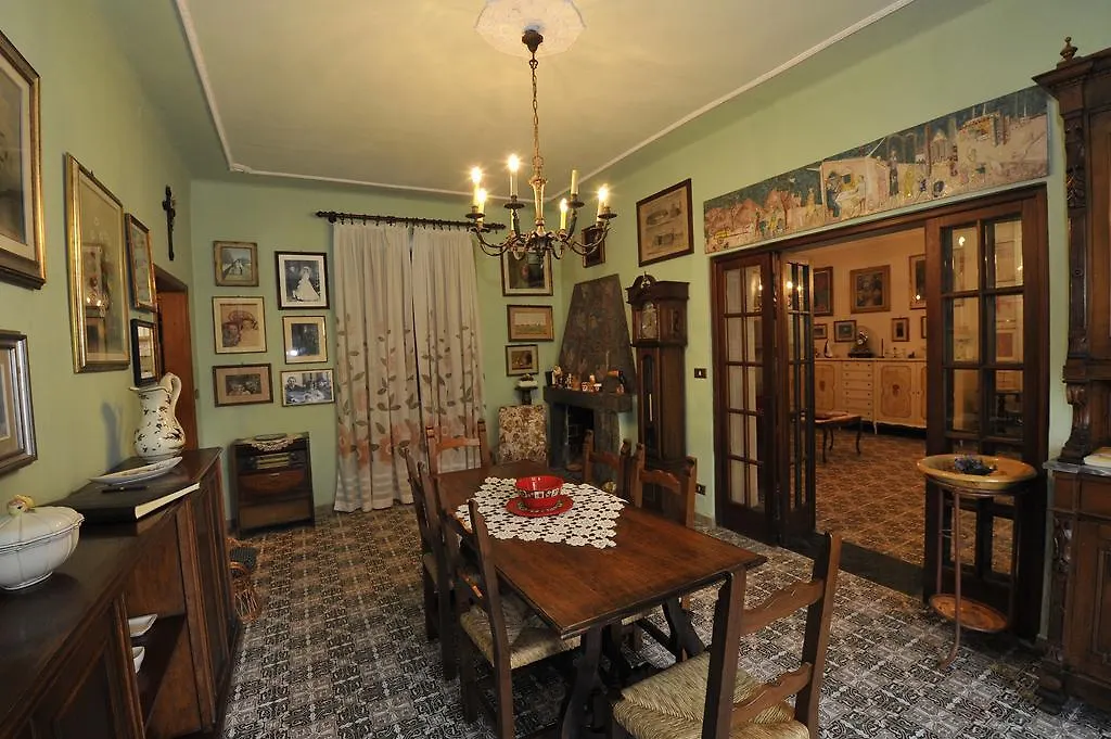 Casa Eda Guest House Lucca Italy